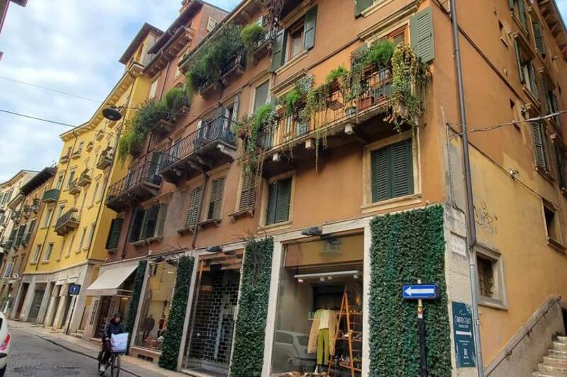 Gabetti - Agenzia Immobiliare Verona - BILOCALE CENTRO STORICO